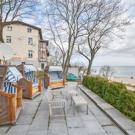 Orlowo Beachfront And Seaview By Northside Gdynia